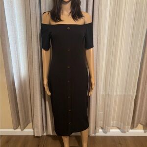 Pretty Little Thing |Off-Shoulder Button Down Dress